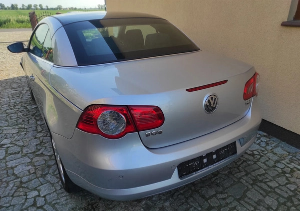 Volkswagen Eos cena 13800 przebieg: 194000, rok produkcji 2010 z Szamotuły małe 326